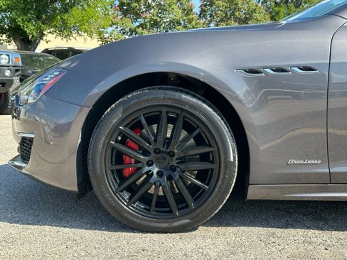 Used 2018 Maserati Ghibli GranLusso image 12