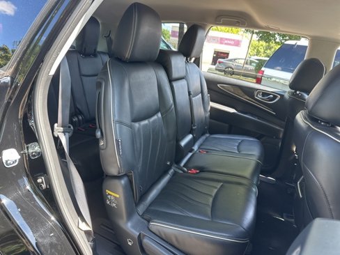 Used 2019 INFINITI QX60 Luxe w/ 20" Tire & Wheel Package image 13