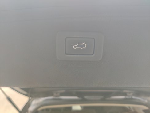 Used 2016 Subaru Outback 2.5i Limited image 14
