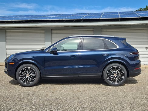 New 2026 Porsche Cayenne image 2