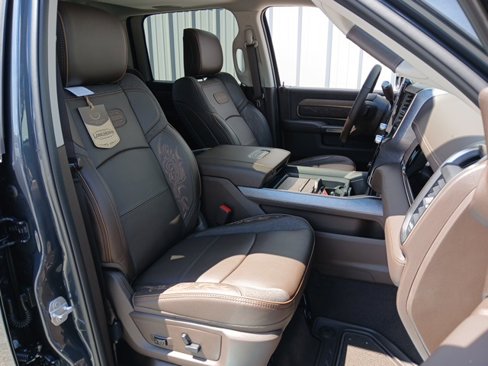 New 2026 RAM 2500 Limited image 39