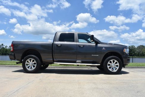 Used 2022 RAM 2500 Big Horn w/ Level A Equipment Group image 3