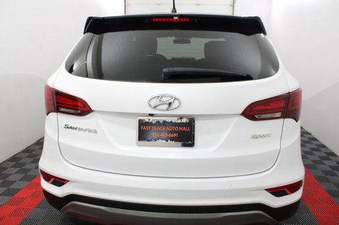 Used 2018 Hyundai Santa Fe Sport image 5