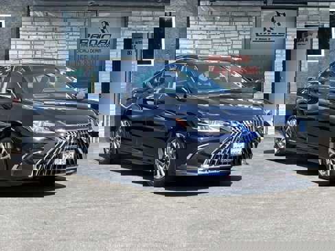 Used 2022 Lexus ES 300h image 5