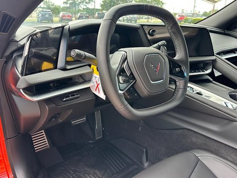 New 2026 Chevrolet Corvette Stingray Convertible w/ Z51 Performance Package image 17