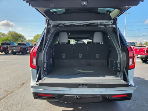 New 2025 Ford Expedition Platinum image 28