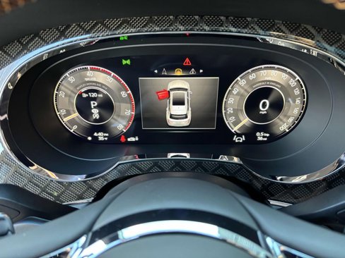 New 2025 Bentley Bentayga image 13