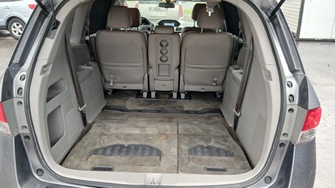 Used 2014 Honda Odyssey EX-L image 17