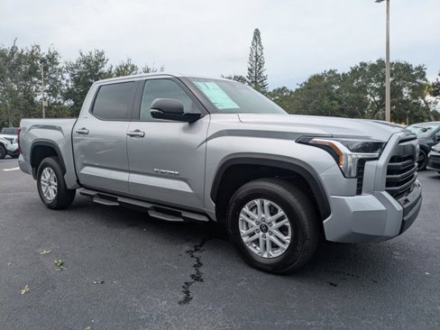 New 2026 Toyota Tundra SR5 image 2