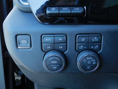 New 2025 Chevrolet Silverado 2500 High Country w/ High Country Premium Package image 32