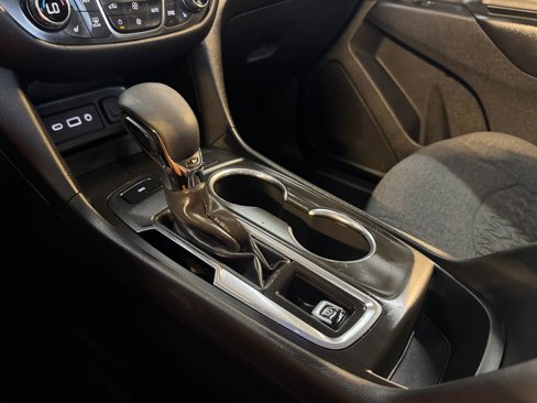 Used 2022 Chevrolet Equinox LT image 18