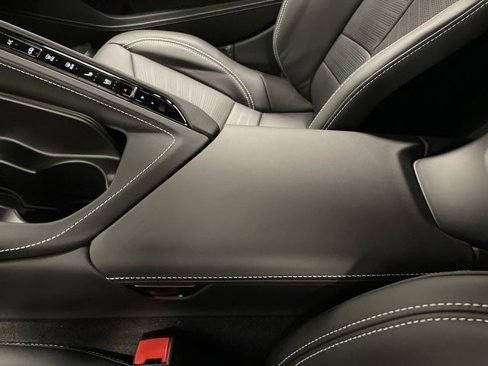 New 2025 Chevrolet Corvette Stingray Premium Cpe w/ Z51 Performance Package image 21