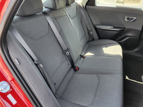 Used 2025 Kia K4 LXS image 14