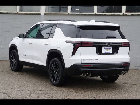 New 2026 Chevrolet Traverse LT w/ Midnight/Sport Edition image 25