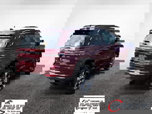 New 2025 Jeep Grand Cherokee Limited image 5