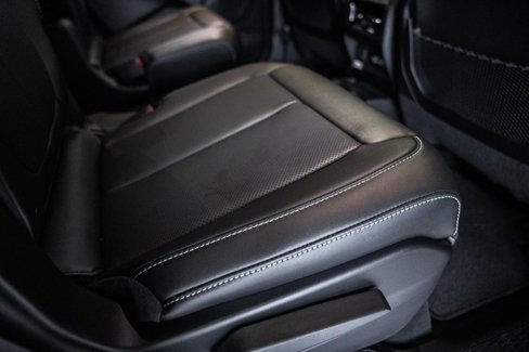 New 2025 Jeep Grand Cherokee L Limited w/ Luxury Tech Group II image 29