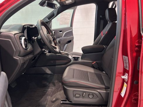 New 2026 Chevrolet Colorado Z71 w/ Technology Package image 12
