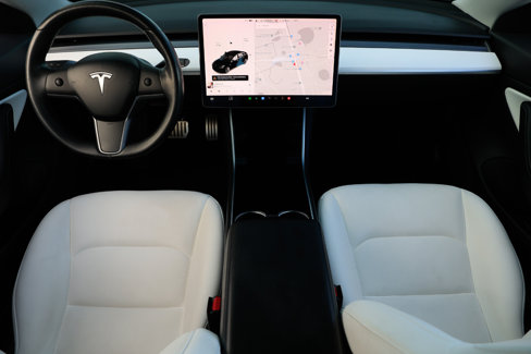 Used 2019 Tesla Model 3 Long Range image 21