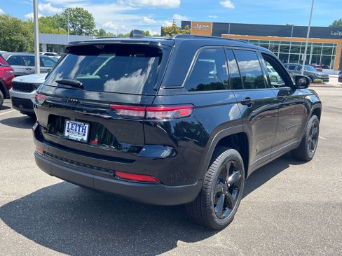 New 2025 Jeep Grand Cherokee Limited image 5