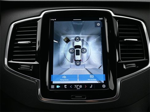 Used 2024 Volvo XC90 B6 Plus w/ Protection Package image 21