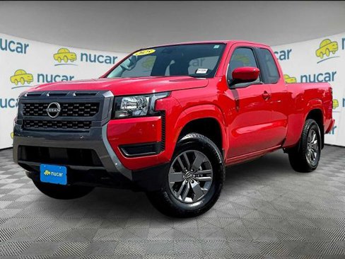 Certified 2025 Nissan Frontier SV image 3