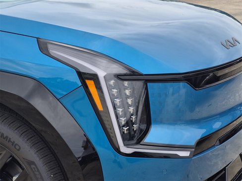 New 2026 Kia EV9 Land w/ Nightfall Edition Package image 10