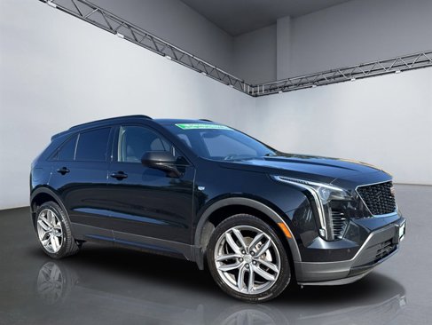 Used 2020 Cadillac XT4 Sport w/ Cold Weather Package image 30
