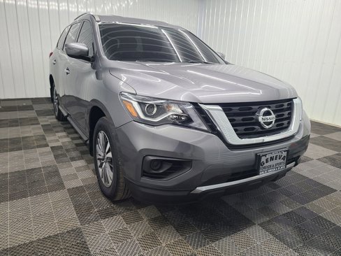 Used 2019 Nissan Pathfinder S image 13
