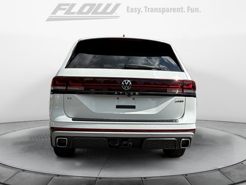 New 2025 Volkswagen Atlas Peak Edition SE image 6