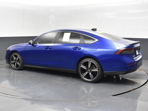 Used 2023 Honda Accord Sport image 10