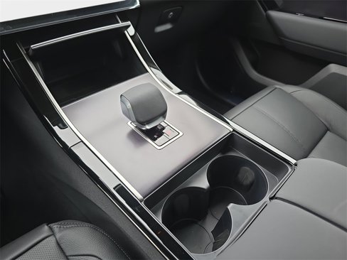 New 2026 Land Rover Range Rover Velar Dynamic SE image 25