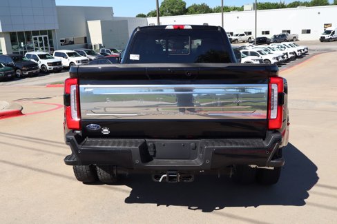 Used 2025 Ford F450 Platinum w/ Platinum Plus Package image 6