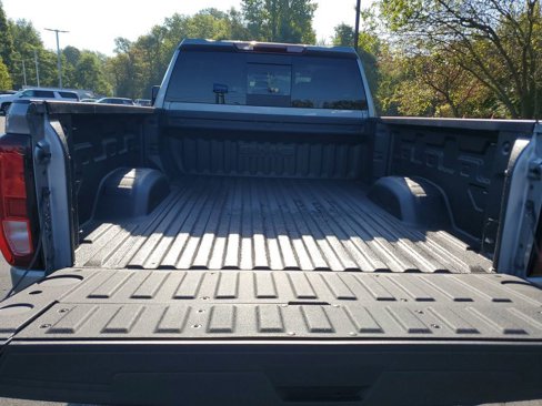 New 2026 GMC Sierra 2500 SLE w/ SLE Value Package; image 7