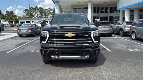 New 2025 Chevrolet Silverado 2500 LT w/ Z71 Chrome Sport Edition image 2
