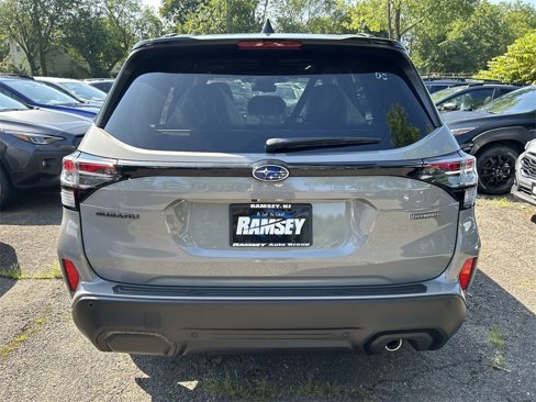 New 2025 Subaru Forester Touring w/ Touring Package image 7