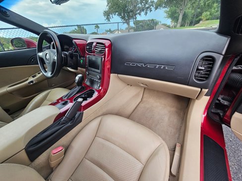 Used 2007 Chevrolet Corvette Convertible w/ Preferred Equipment Group image 18