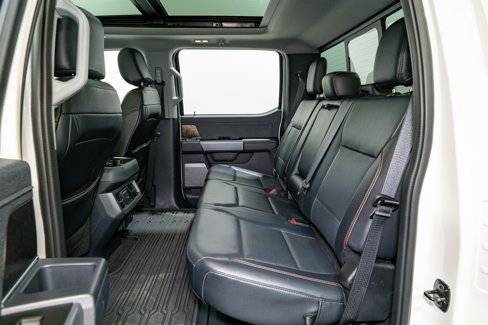 Used 2024 Ford F250 Lariat w/ Lariat Ultimate Package image 43