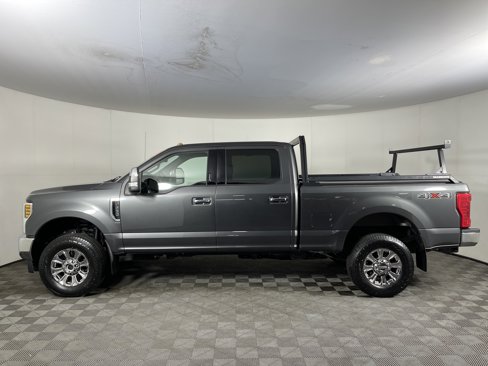 Used 2019 Ford F250 XLT w/ XLT Premium Package image 3