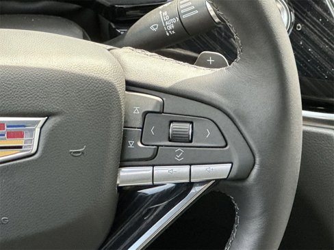 New 2025 Cadillac XT6 Premium Luxury image 18