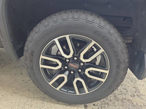 Used 2021 GMC Sierra 1500 AT4 w/ AT4 Value Package image 12