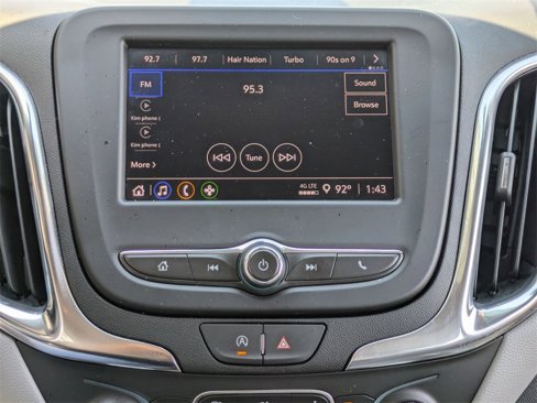 Used 2024 Chevrolet Equinox LT image 18