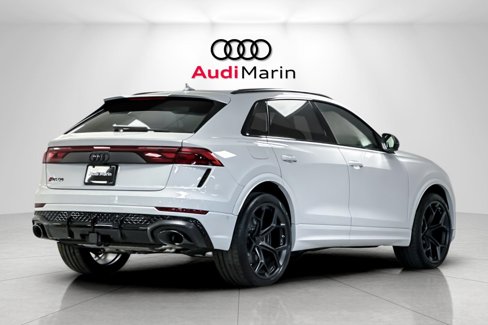 New 2025 Audi RS Q8 performance image 5