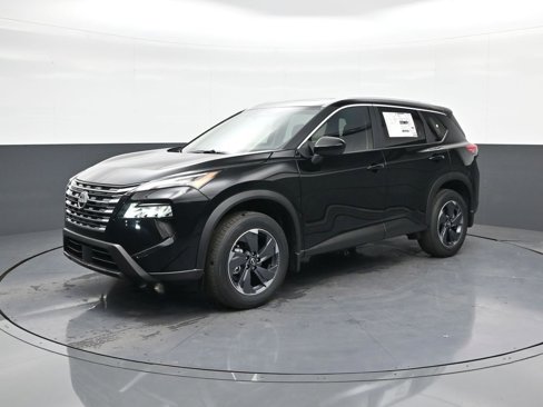 New 2026 Nissan Rogue SV image 3
