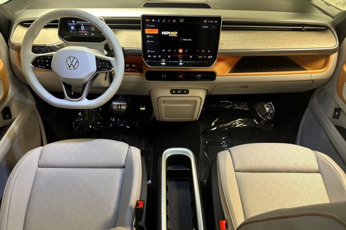 New 2025 Volkswagen ID. Buzz 1st Edition image 12