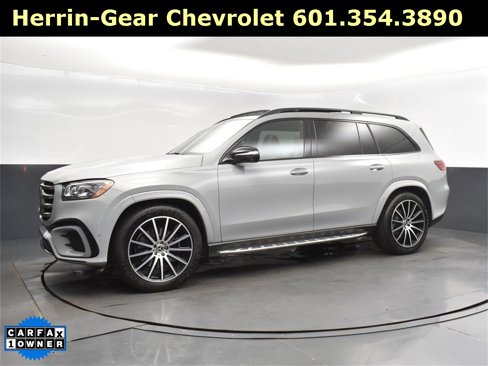 Used 2024 Mercedes-Benz GLS 450 4MATIC w/ AMG Line Exterior image 3