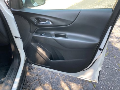 Used 2019 Chevrolet Equinox LT image 22