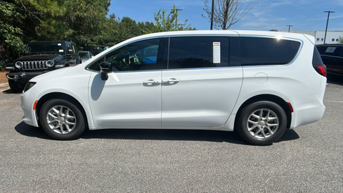 New 2026 Chrysler Voyager LX image 11