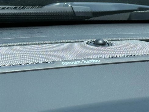 New 2025 RAM 2500 Laramie image 9