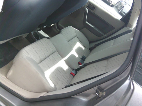 Used 2011 Ford Focus SE image 7