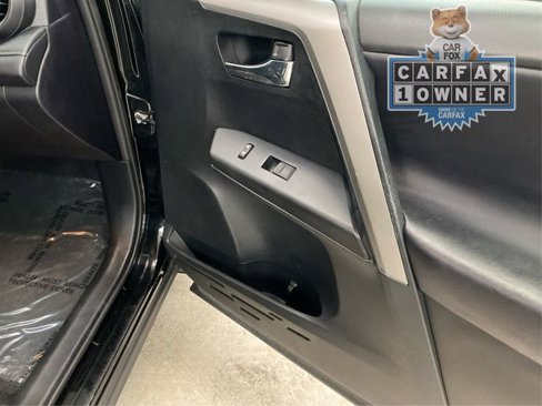 Used 2017 Toyota RAV4 XLE image 27